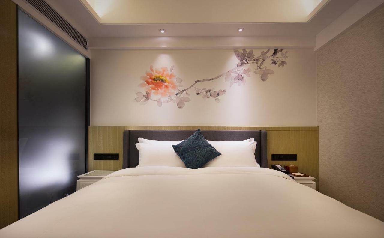 Paco Hotel Guangzhou Jiangtai Road Metro Branch Εξωτερικό φωτογραφία